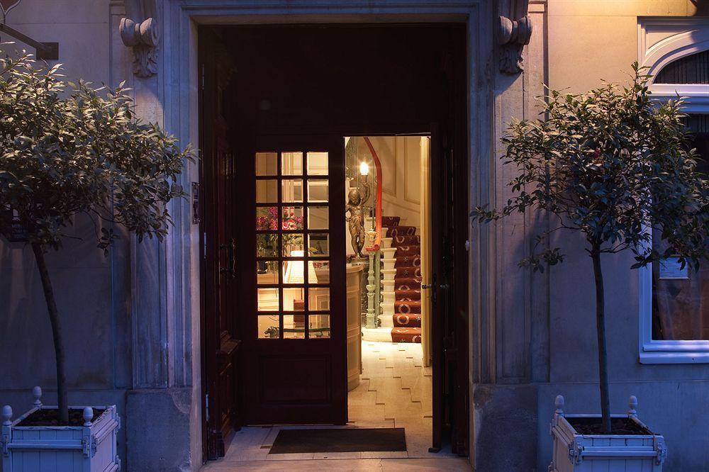 Hotel Henri Iv